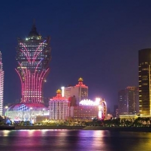 外媒：反腐令富豪赌客减少 澳门博彩中介赌债难追